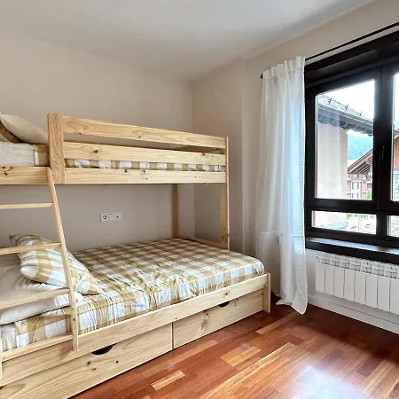 Apartment Encantador I Centric Amb Llar De Foc By Rural D'aneu